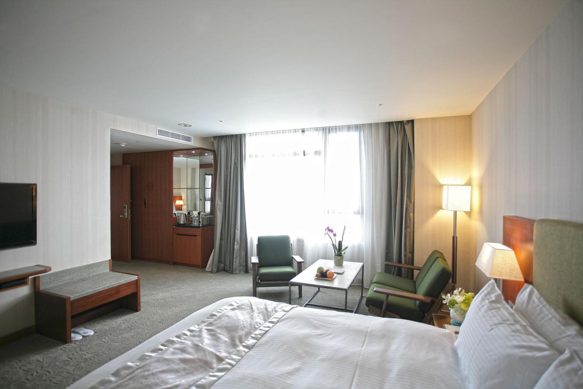 Taichung Harbor Hotel Wuqi Room photo