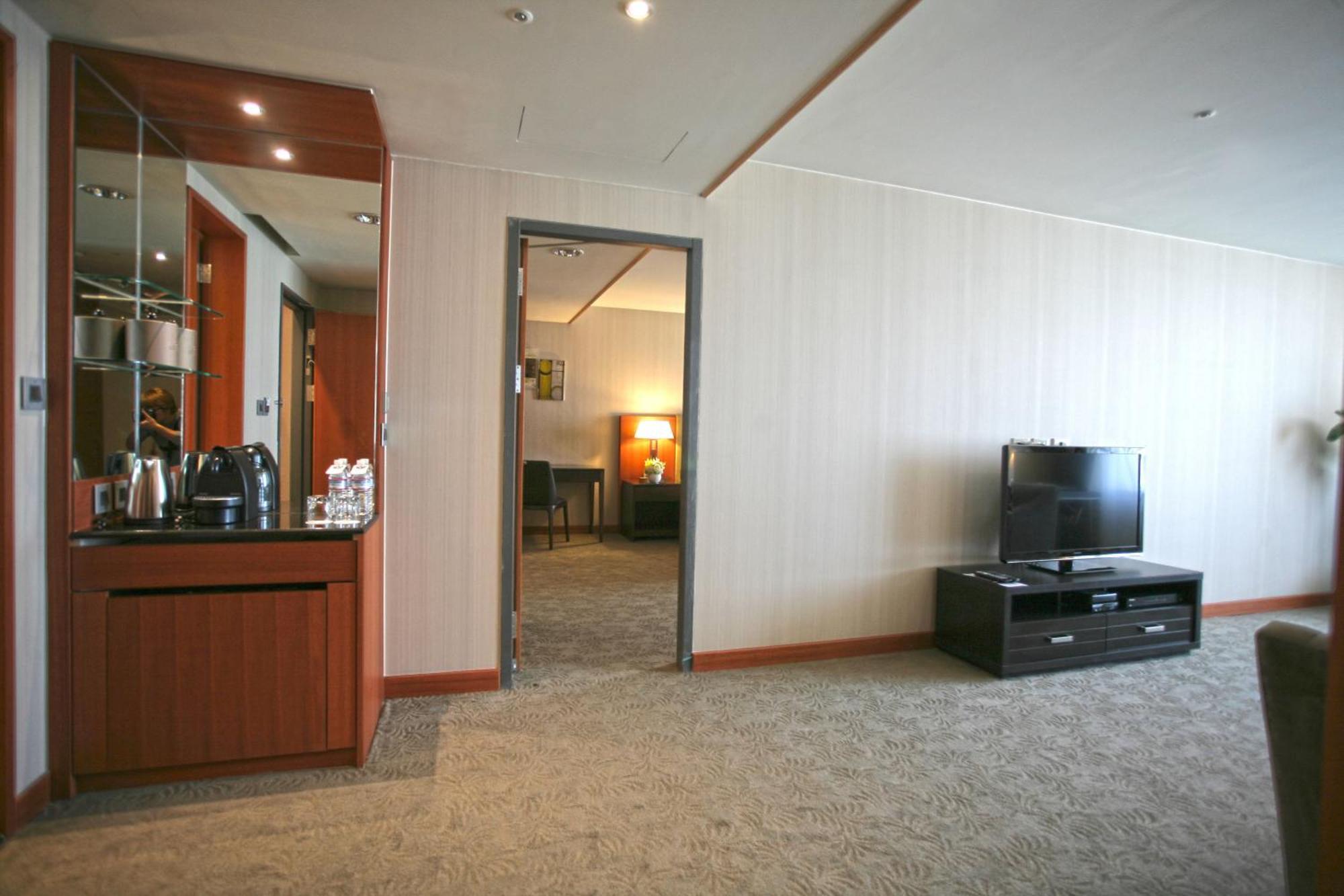 Taichung Harbor Hotel Wuqi Room photo